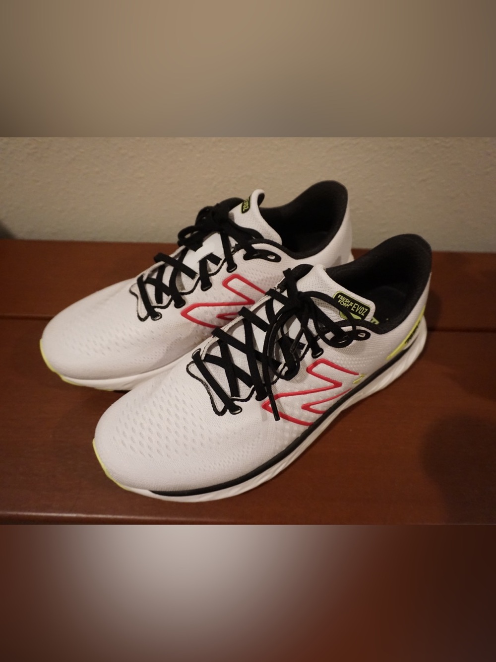 New Balance Men’s Fresh Foam V3 Athletic Shoes size 12